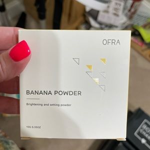 Ofra banana powder setting powder